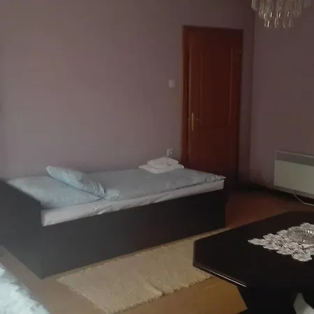 B&B Domacinstvo Opavski *